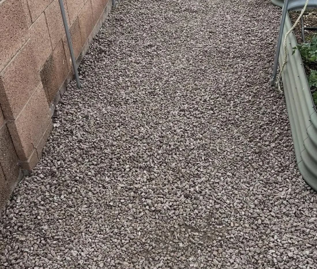 XBAR as a separation layer under a hardscape walkway